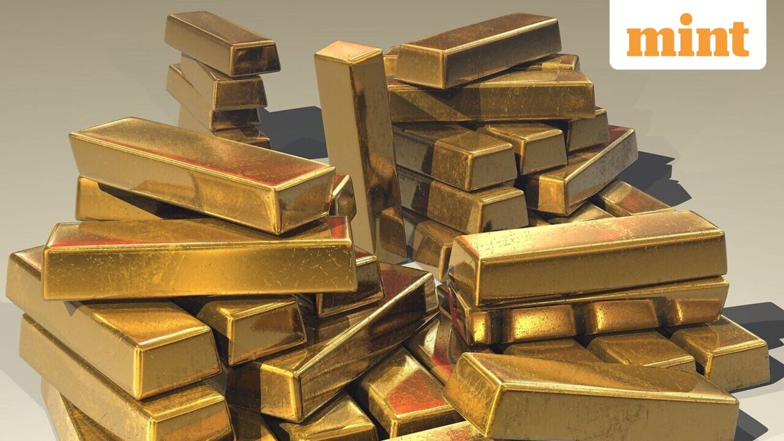 Gold Price Surges 2%: Navigating Investment Strategies Amid Market Volatility
