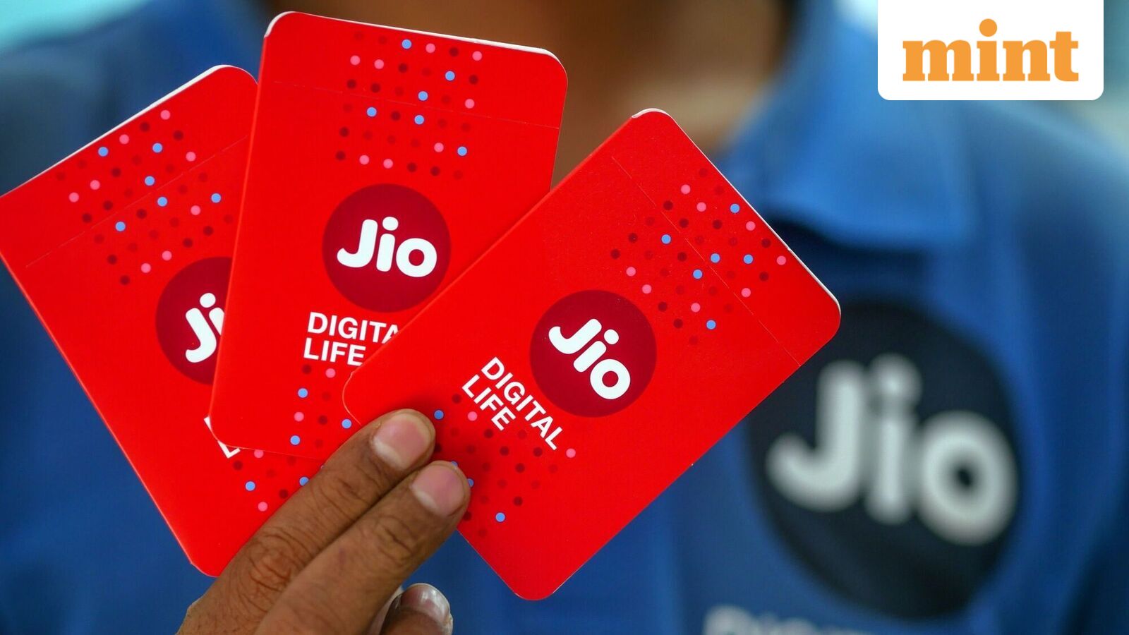 Jio to Launch Affordable AI-Powered Smart Glasses Targeting Meta's Ray-Ban Venture
