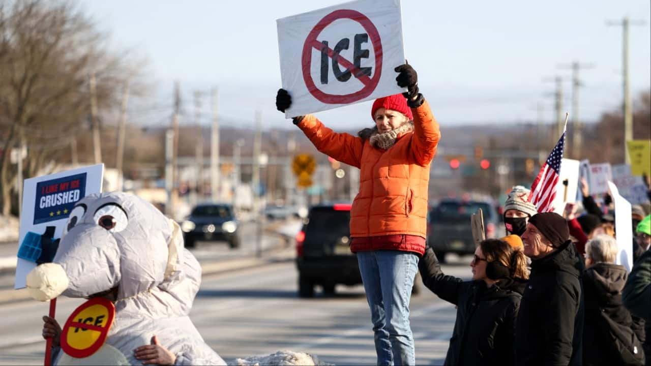 US Immigration Enforcement Program Raises Concerns Over Detention Incentives and Visa Holders' Rights