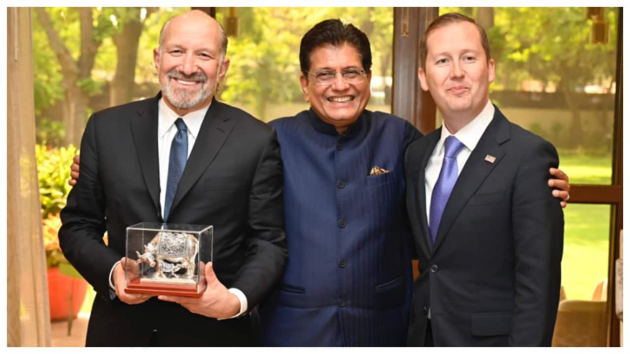 Indian Commerce Minister Meets US Counterpart, Discusses Trade Ties