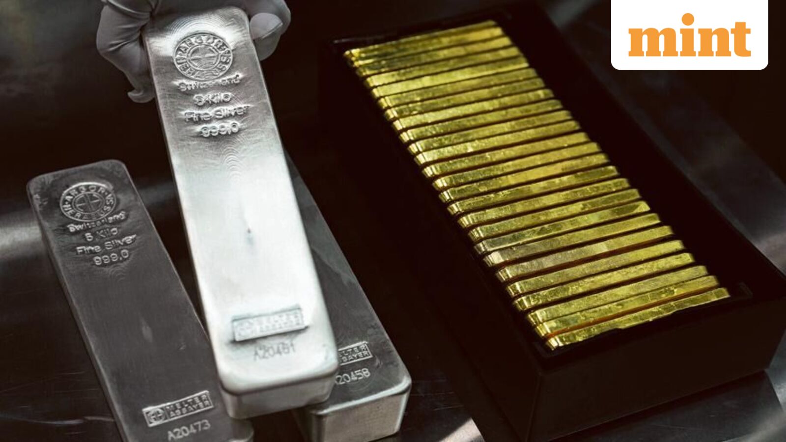 Sebi Mandates Mutual Funds to Price Gold and Silver Using Domestic Prices