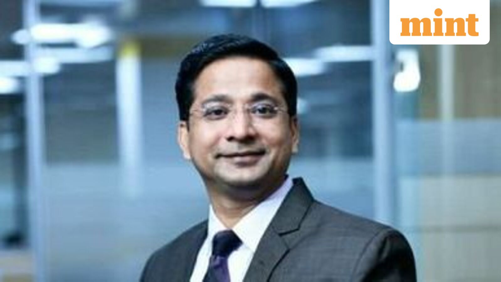 Stock Analyst Rajesh Palviya Recommends Buying Shares of Samvardhana Motherson, IndusInd Bank, and Fortis