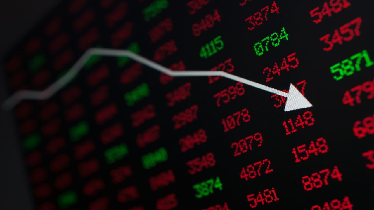 Angel One, BSE, and Other Capital Market Stocks Decline Up to 4% Amid Weak Market Sentiment Following NSE CEO's F&O Remarks