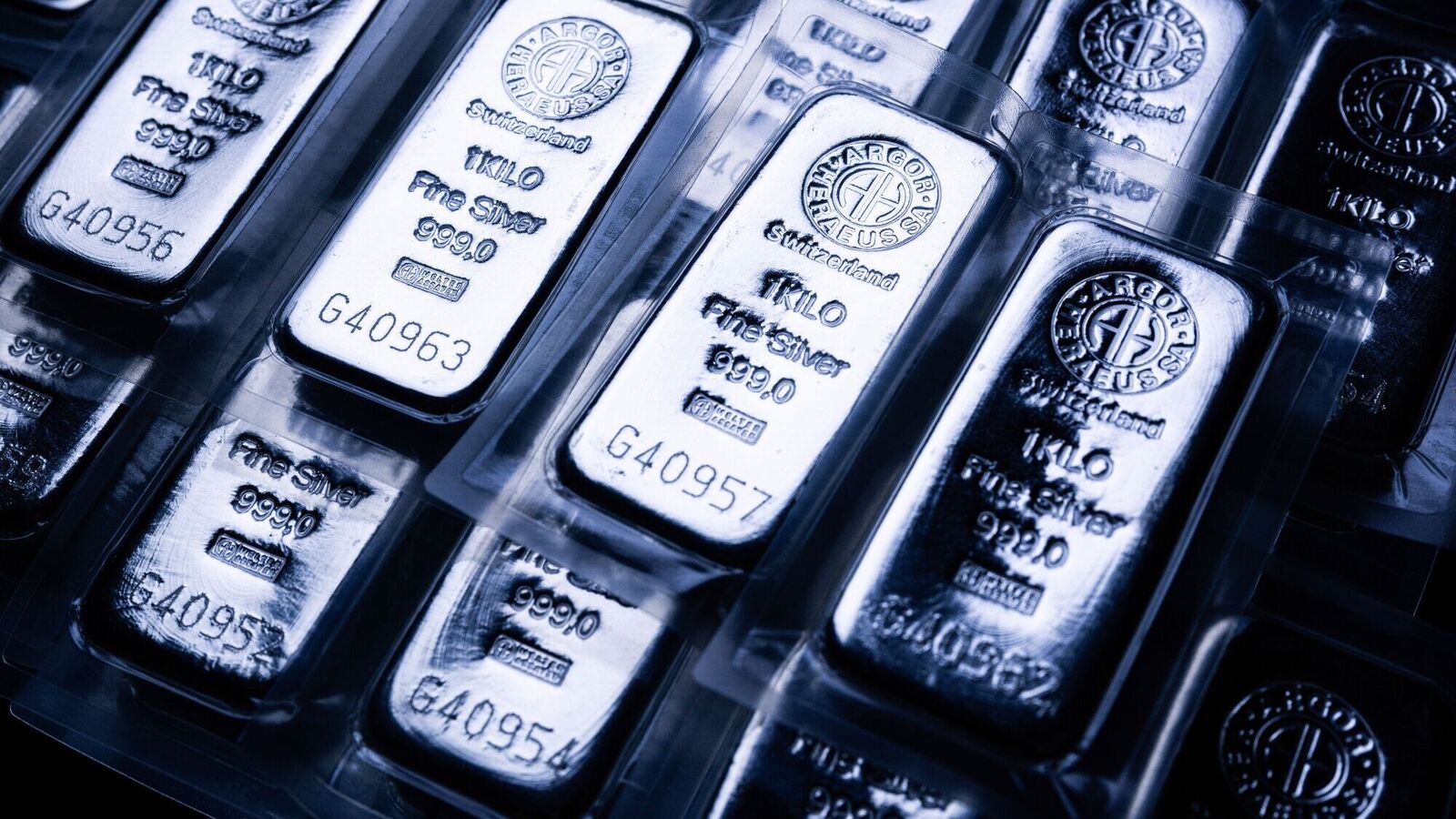 Silver Prices Surge on MCX Amid Escalating US-Iran Tensions in the Middle East