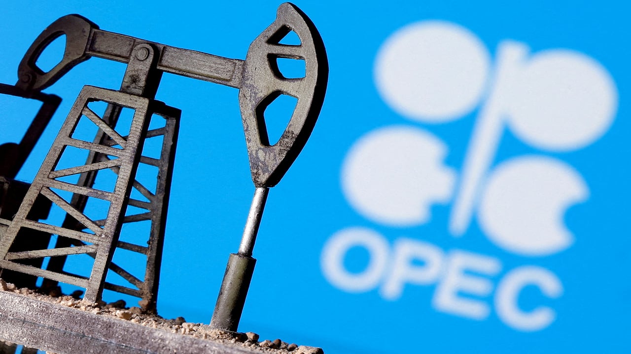 OPEC+ Posts Significant Decline in Oil Production Amid Global Supply Concerns