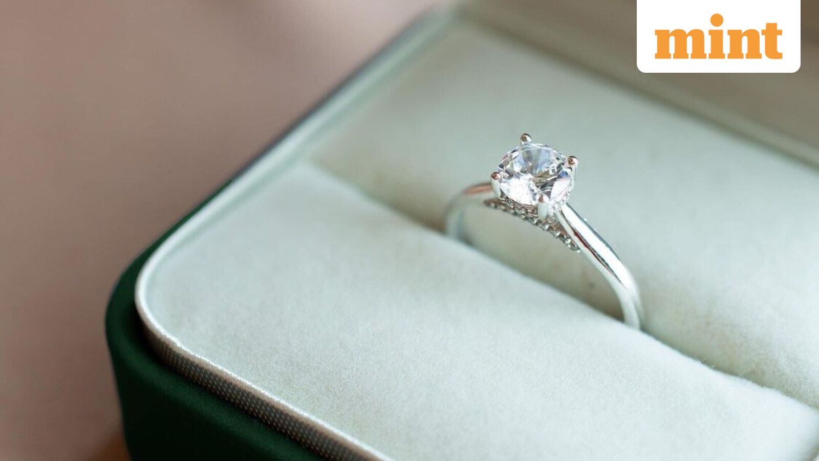 PNGS Reva Diamond Jewellery IPO to List at a Discount: GMP Indications Ahead of Market Debut