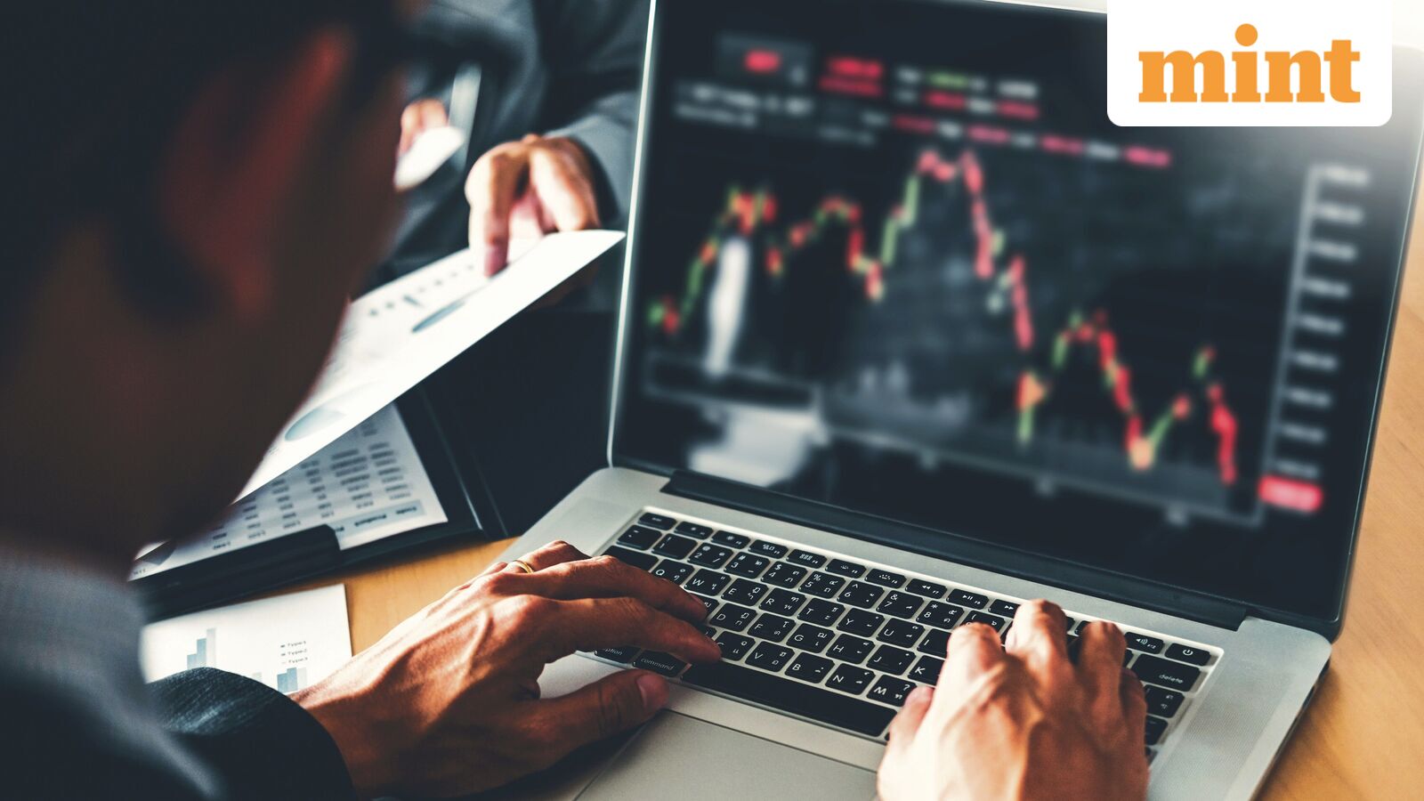 Stock Market Plunge Continues as Escalating US-Iran Tensions Weigh on Global Shares