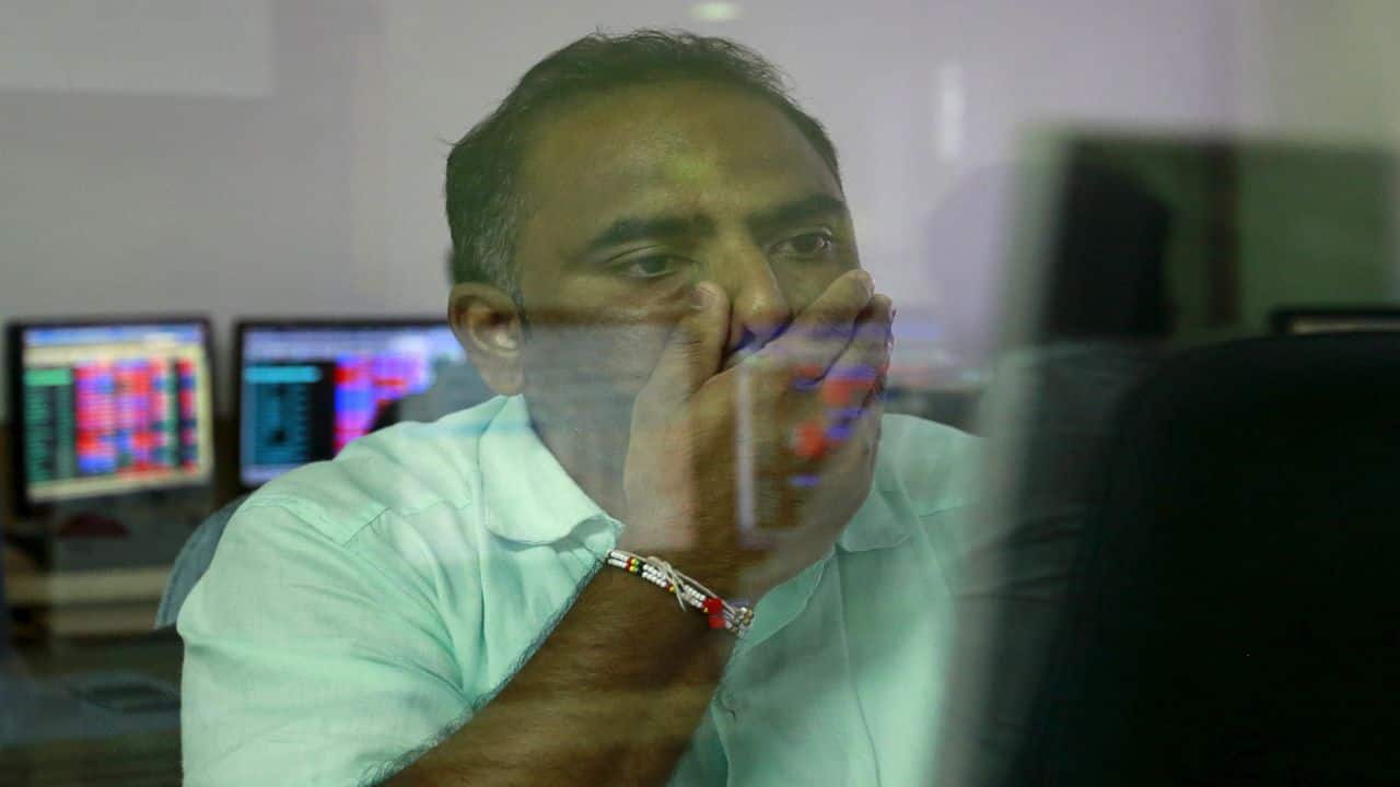 Indian Markets Post Worst Week in Over a Year Amid Middle East Conflict