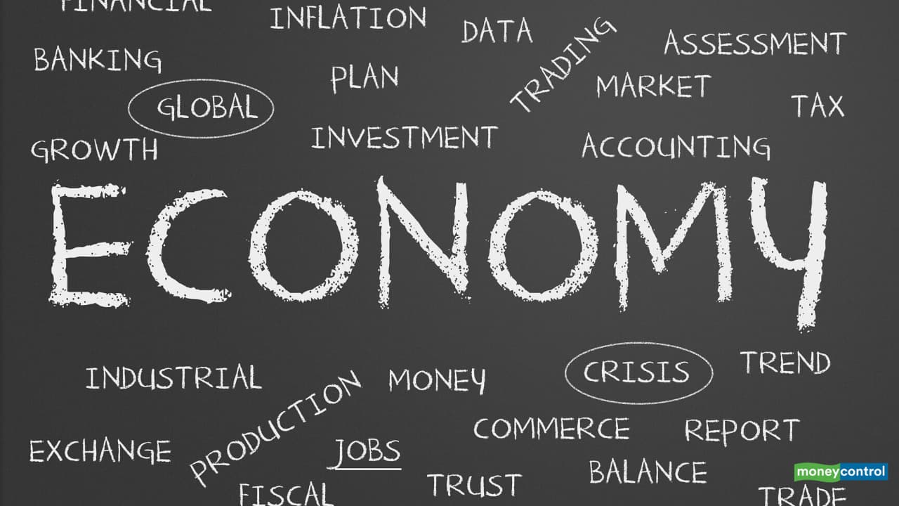 Middle East Tensions and Oil Price Volatility Pose Multiples Risks for India's Economy