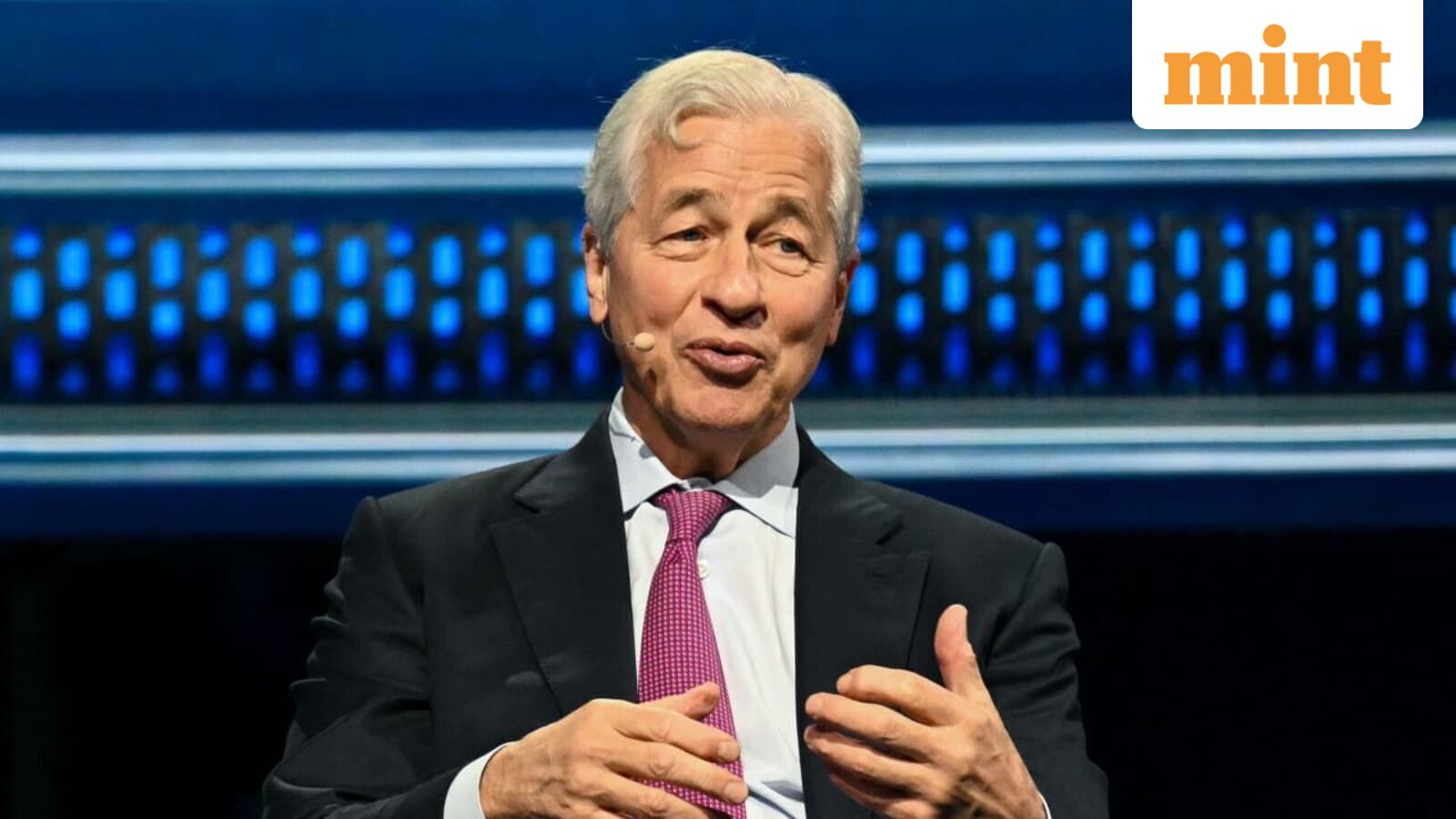 JP Morgan CEO Sees Potential for Four-Day Work Week with AI Adoption