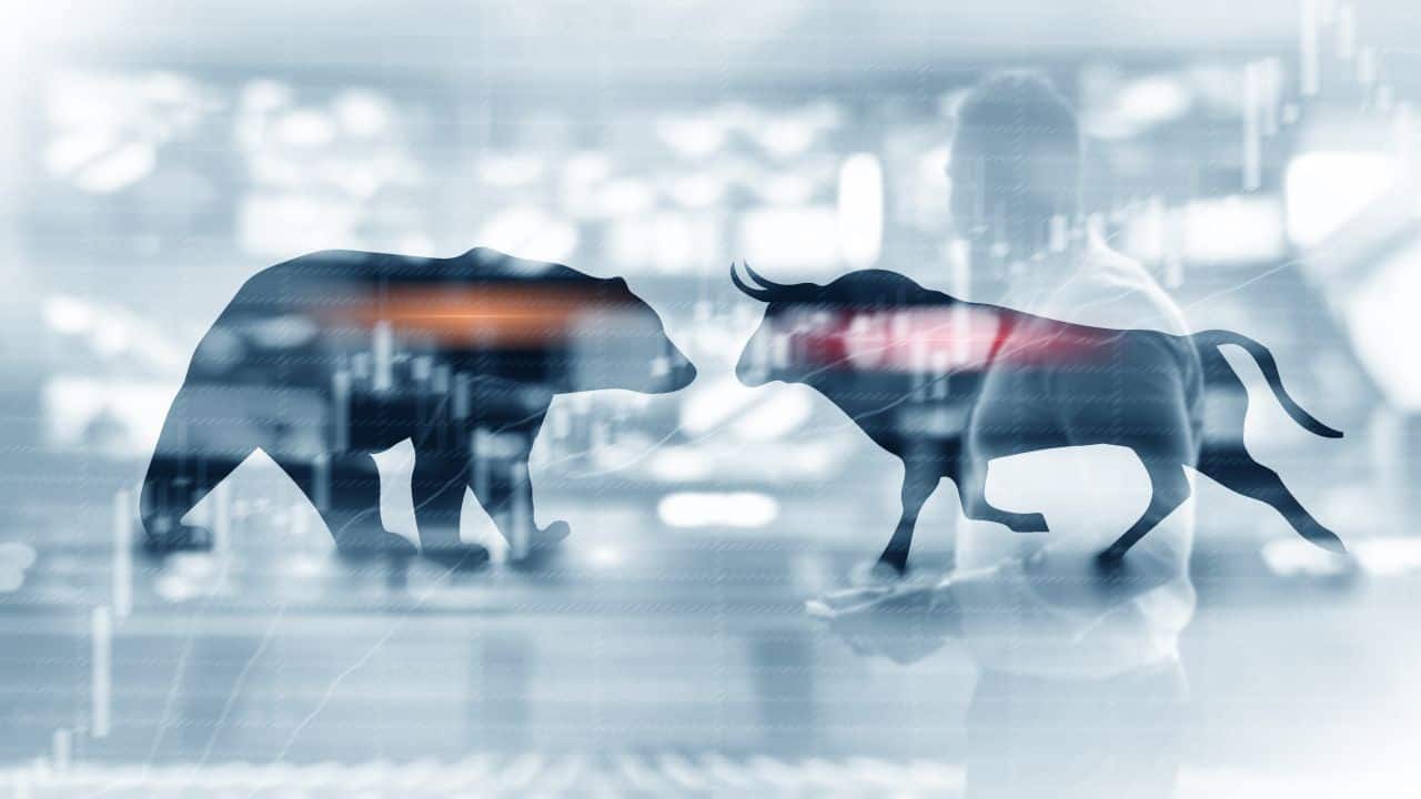 Indian Stock Market Rebounds Partially, Sensex Gains 700 Points from Intraday Low Amid Crude Oil Price Relief and Other Factors
