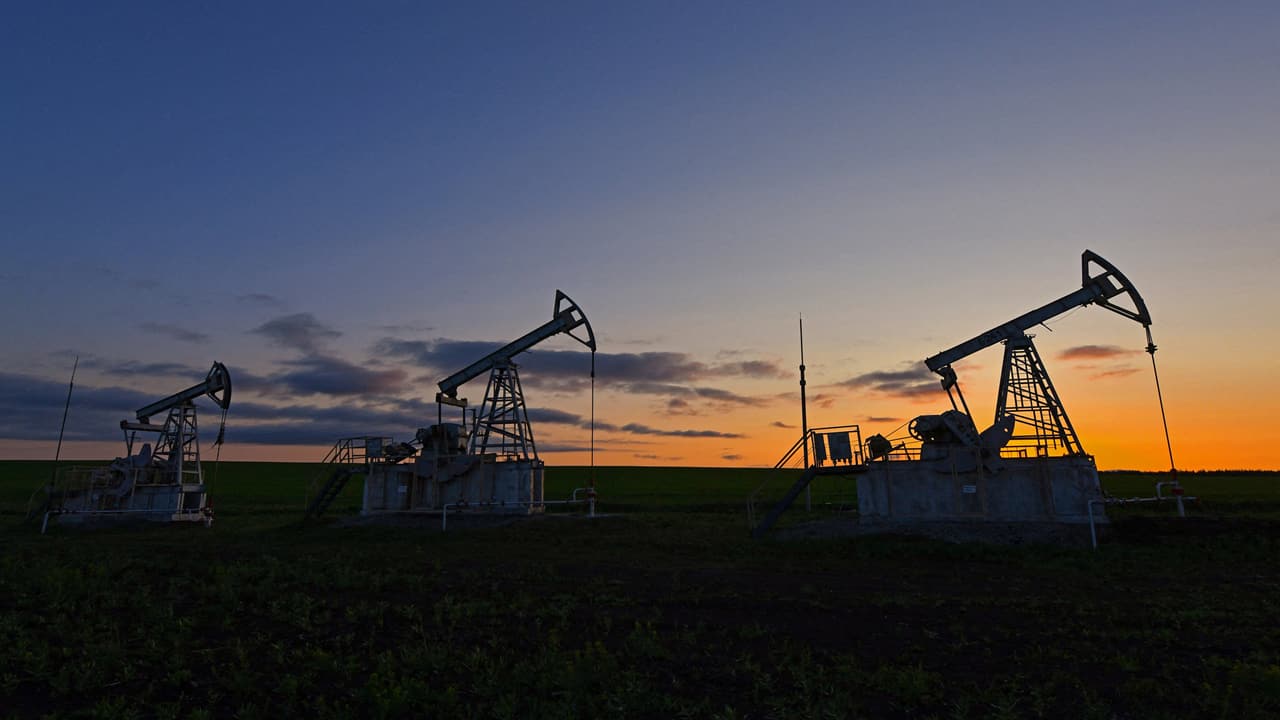 Iran War Risks Worsening India's Current Account Deficit Amid Elevated Oil Prices