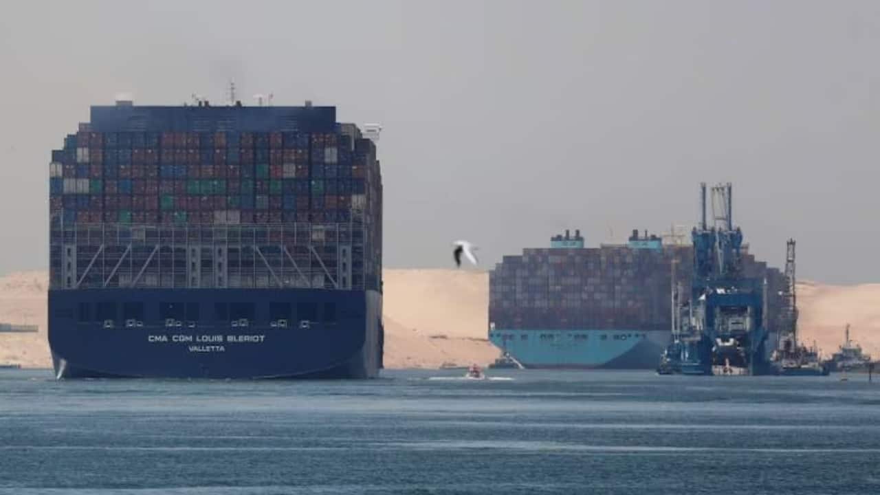 Banking and Shipping Secretaries to Meet Stakeholders Today on Relief for Exporters Amid West Asia Crisis