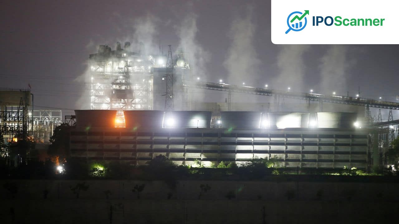 Indian Power Plants Face Coal Stock Depletion Ahead of Summer