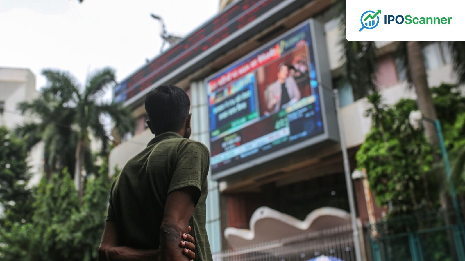 Retail Investors' SIPs Fuel Foreign Outflows Amid Market Volatility