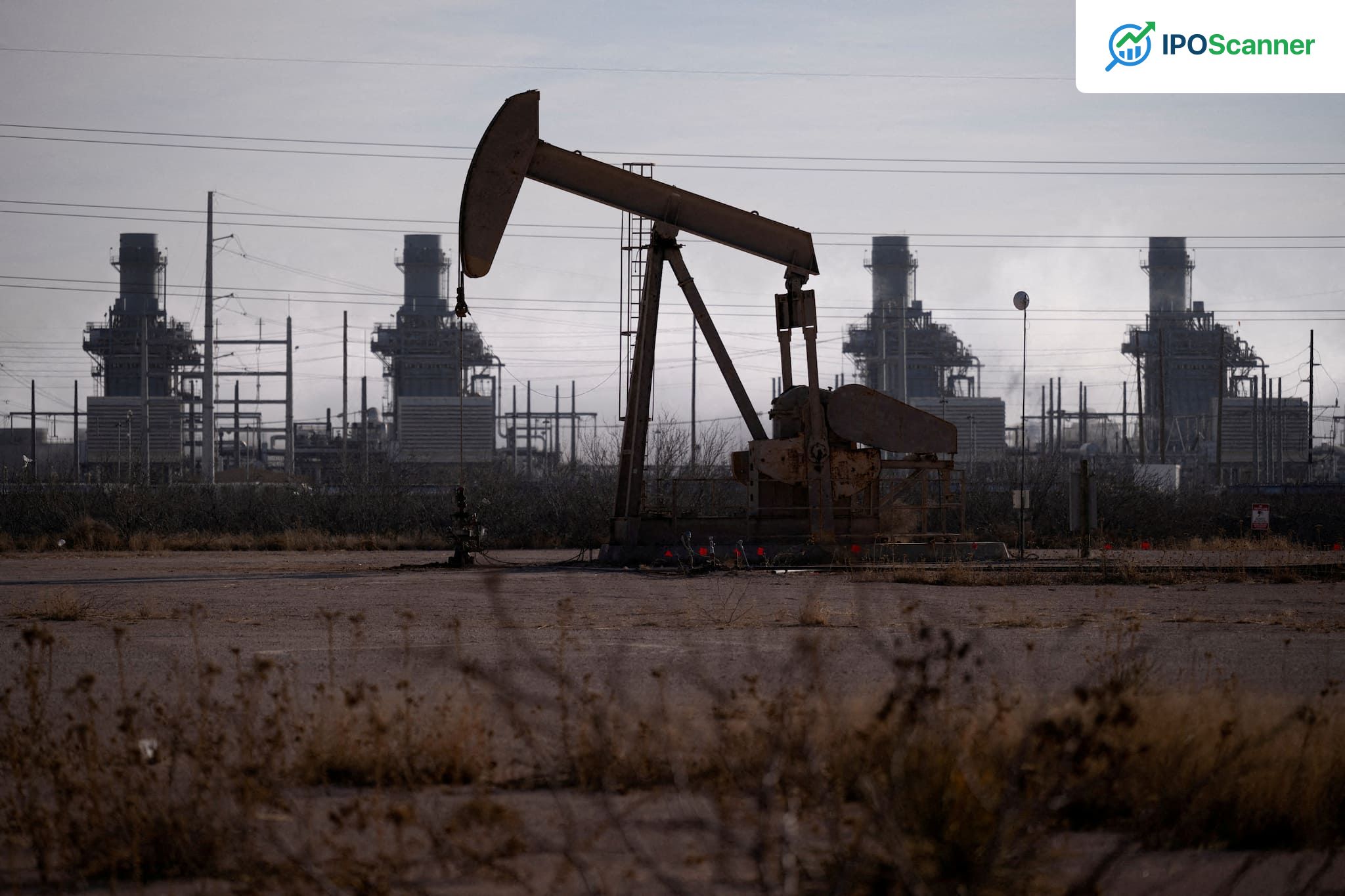 Crude Oil Prices Retreat After Reaching Four-Year High Amid Growing Fears of US-Iran Conflict Escalation