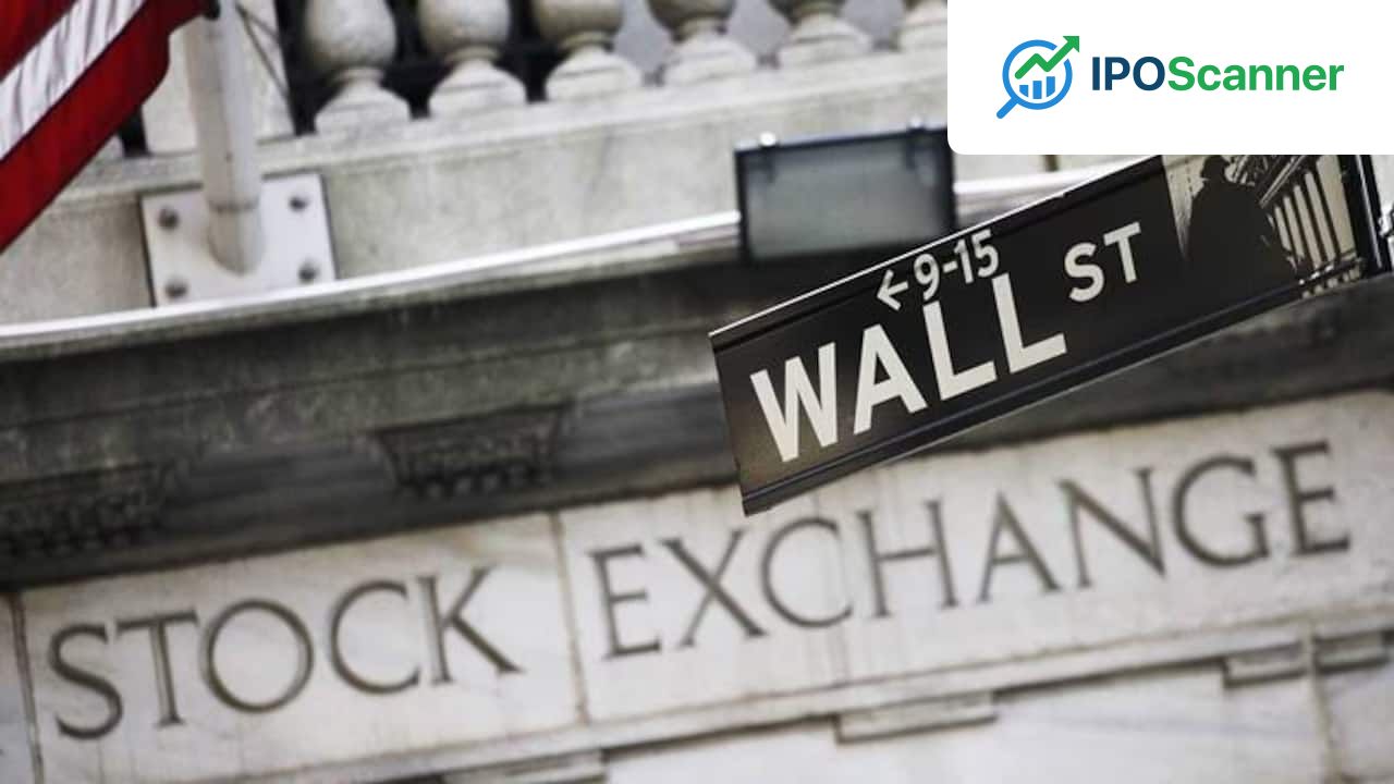 US Stock Markets Register Weekly Gains Despite Earnings-Driven Volatility