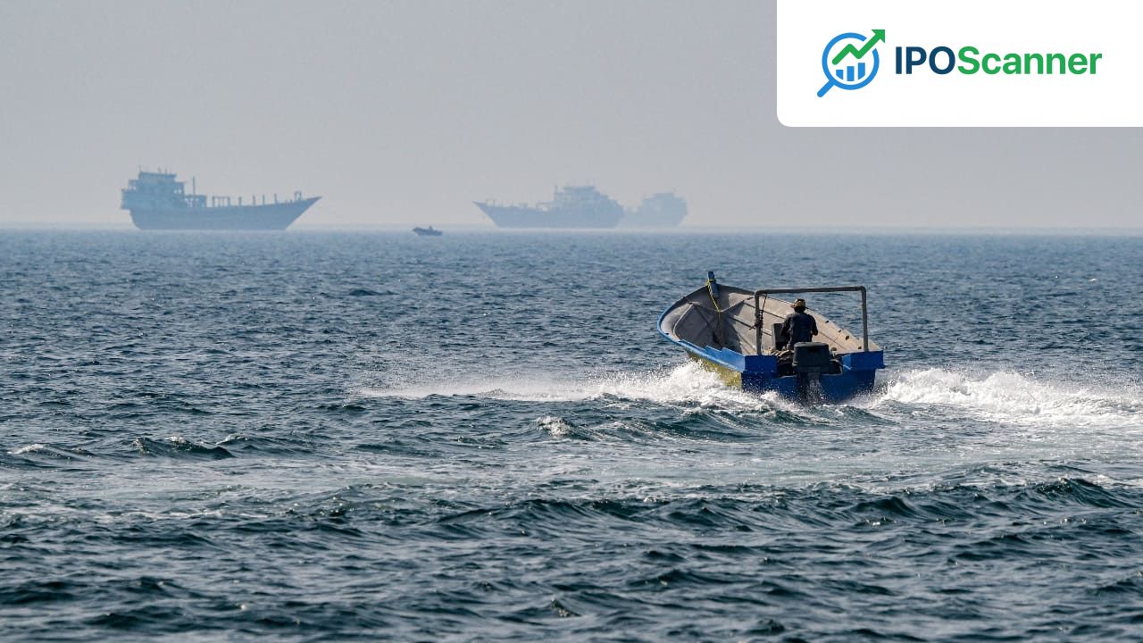 Tankers and Ships Consolidate Position Further from Hormuz Strait as Iran Tightens Control