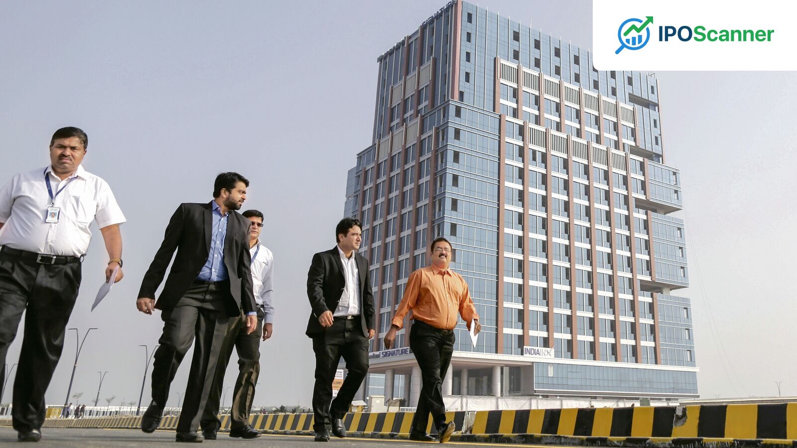 Gujarat International Finance Tec-City Explores Enhancement of Investment Portfolio with Commodity Trading and Global Real Estate Trusts