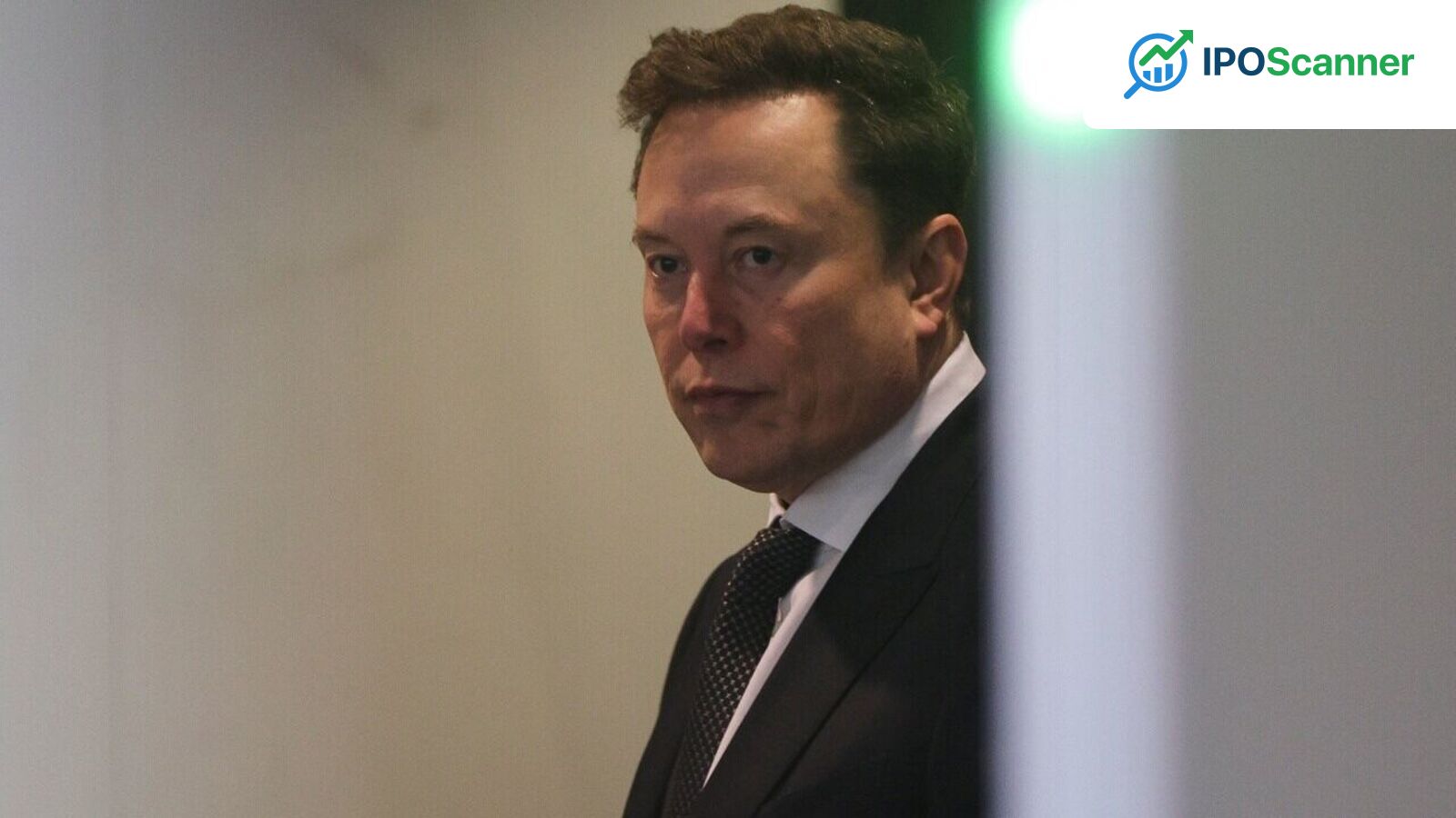SpaceX Aims for June Nasdaq Listing, Potential Largest Public Debut in History