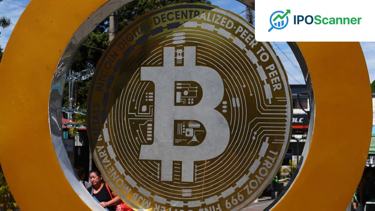Bitcoin Price Stabilizes at $77,294 Amid Growing ETF Outflows