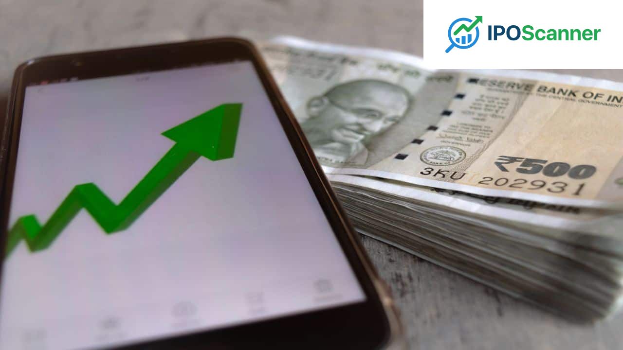 Indian Rupee Extends Rally, Opens Higher on Hopes of Iran Deal