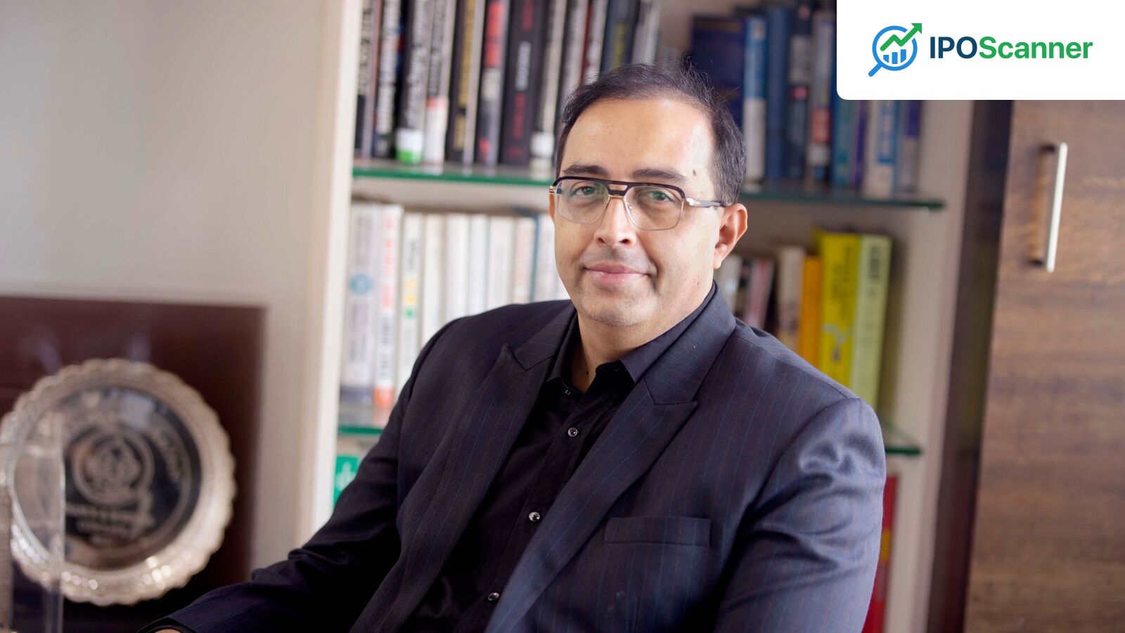 Market Watch: Expert Endorses Two Stocks Ahead of June 2 Trading Activity
