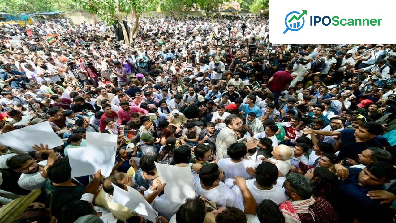 Social Media Reacts to Cockroach Janata Party's Jantar Mantar Protest: A Nationwide Online Outcry
