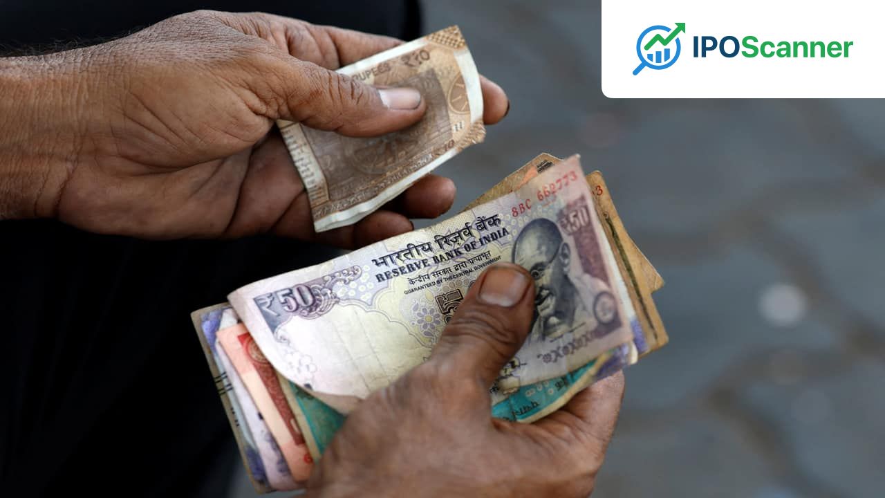 Indian Rupee Surges 18 Paise Amid Weakening US Dollar