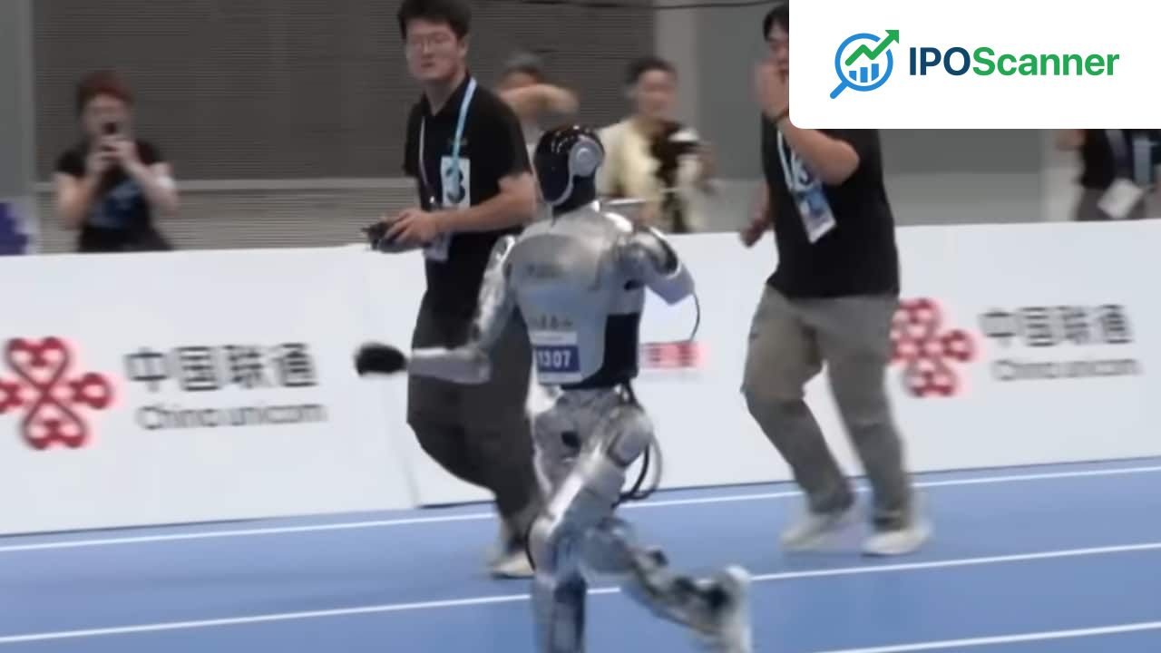 Chinese Factory Deploys Humanoid Robots for Record-Breaking Tablet Inspection Run